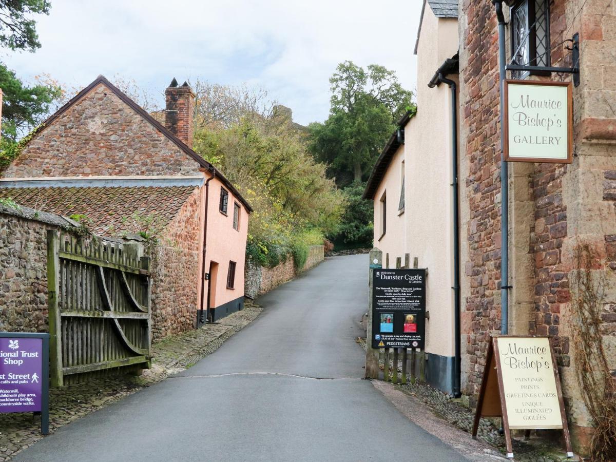 3 Old Police Station Dunster Exterior foto