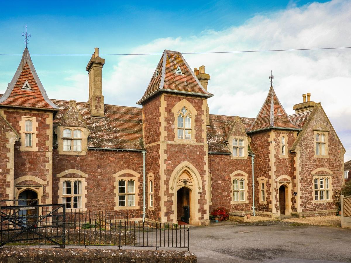 3 Old Police Station Dunster Exterior foto